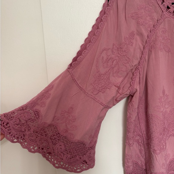 Democracy Mauve Lace Detail Blouse - Picture 2 of 8